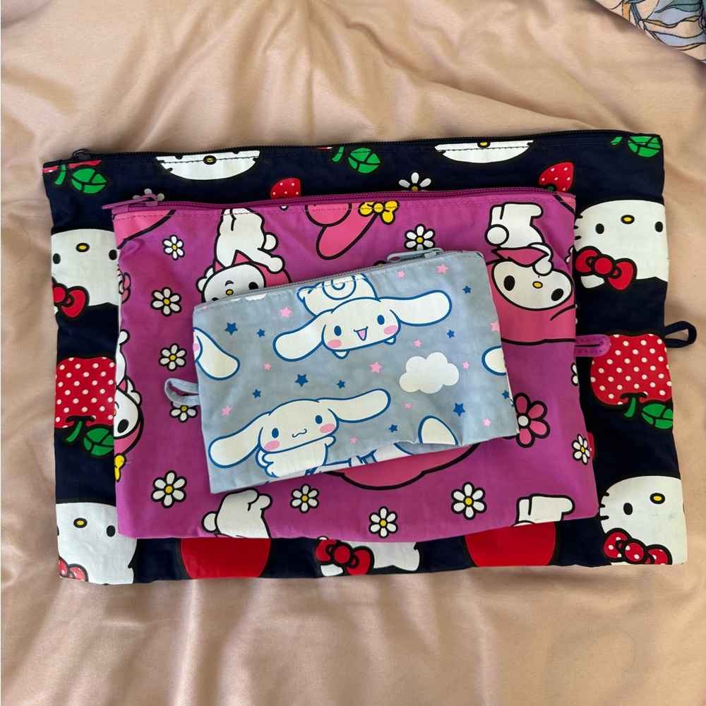 BAGGU hello kitty go pouch set